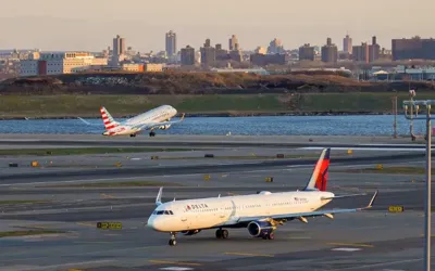 US air traffic disrupted after construction cuts key cable