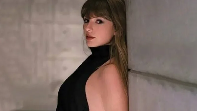 Taylor Swift announces new single ahead of VMA honor