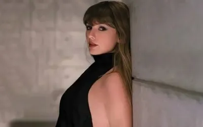 Taylor Swift announces new single ahead of VMA honor
