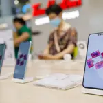 Huawei unveils Mate 90 smartphone series, betting on homegrown tech
