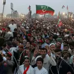 PTI approves October 4  long march  toward Islamabad
