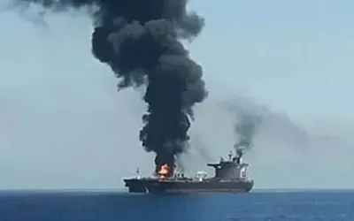 Two oil tankers hit by unidentified projectiles near Hormuz