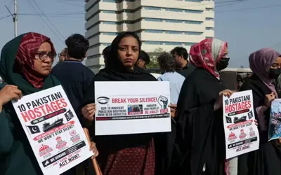 Families of martyred Somalia crew members lash out at government