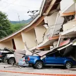 7.7-magnitude earthquake hits off Panama, Tsunami warnings issued