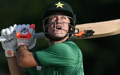 No-look six puts young batter Maaz Sadaqat in spotlight