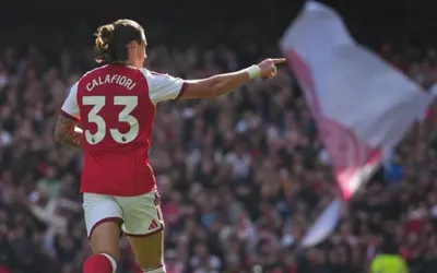 Arsenal rally from behind to secure comeback win over Leeds