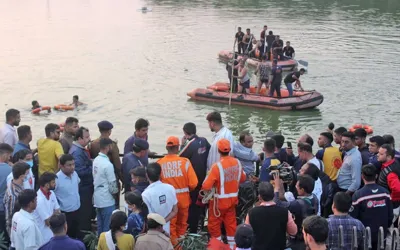 Overloaded boat capsizes in India's Ganges, killing 13 children