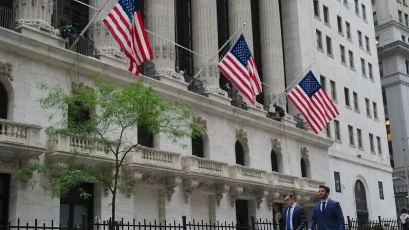 S&P 500 falls 0.6% as inflation data fuels rate concerns - inflation data, Nasdaq Composite, Treasury yields, US stocks