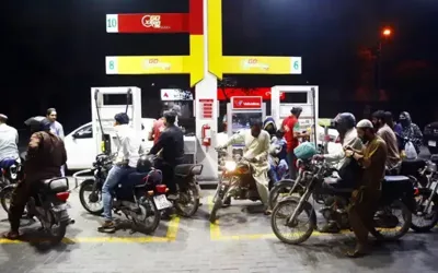 Petrol up Rs1.20, diesel down 17 paisa in Pakistan