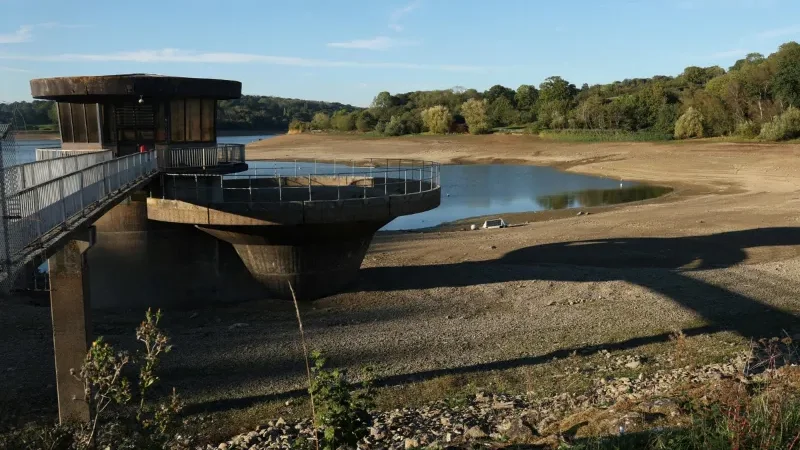 Severe drought declared in six areas of England as reservoir levels fall - Cornwall, Environment Agency, Severe drought, Somerset