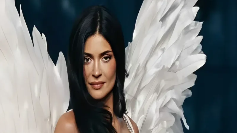 Kylie Jenner dazzles in record-breaking $50 million Fantasy Angel at Victoria’s Secret Fashion Show