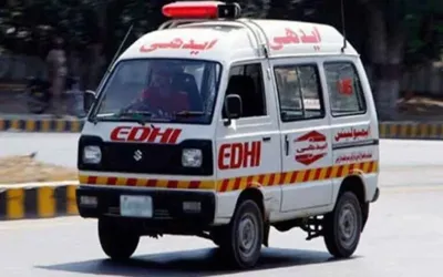 12 killed, more than 20 injured in van-coach collision in Othal, Lasbela district