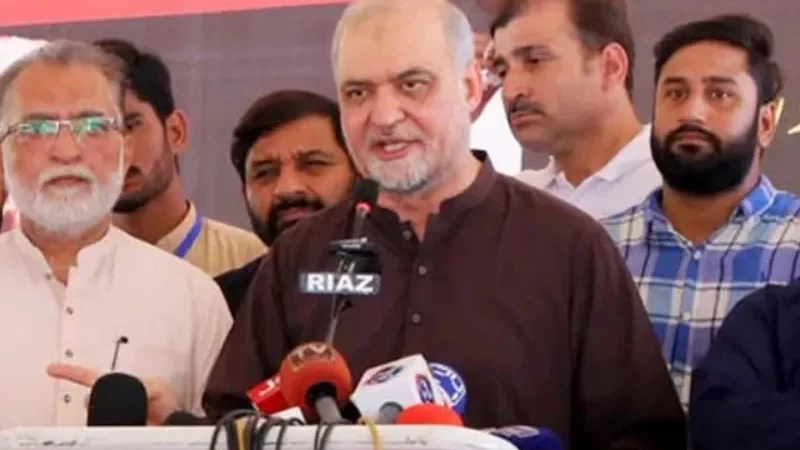 Govt, JI to hold final talks on petroleum levy on Nov 3 - Ahsan Iqbal, Ishaq Dar, Jamaat-e-Islami, Liaquat Baloch