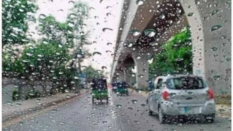 Weather update; rains, gusty winds expected in Lahore, Punjab