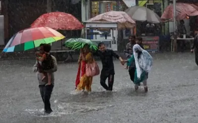 Karachi braces for heavy rain today