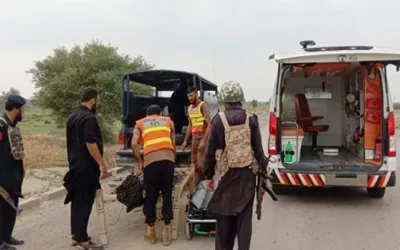 Two policemen martyred as judges squad attacked in DI Khan