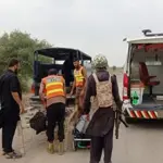 Two policemen martyred as judges squad attacked in DI Khan