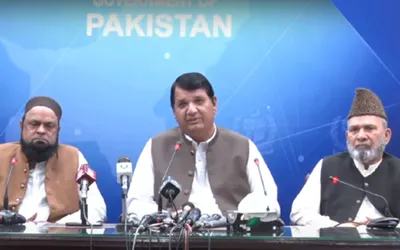 Pakistan stands by Kashmiris for right to self-determination: Muqam