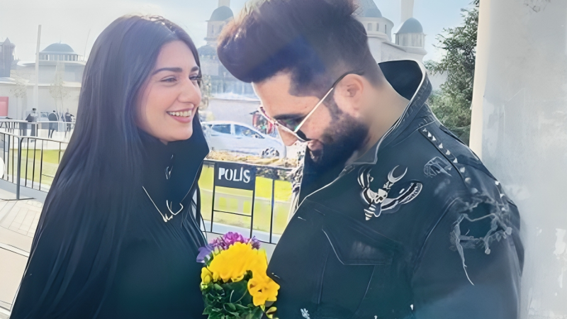 Sarah Khan Receives Giant Rose from Falak Shabbir: Watch Video