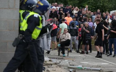 75% of Muslims in UK fear for safety after far-right riots