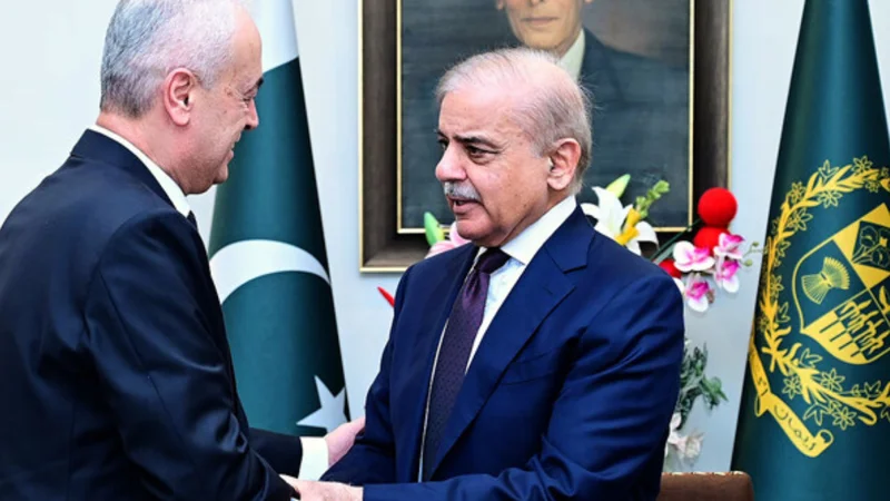 PM reiterates Pakistan’s support for Palestinians right to self determination