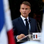 Macron begins delicate negotiations for new French government