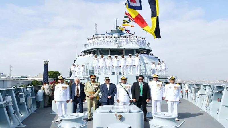 President for stronger Navy to protect Pakistan’s geo-economic interests