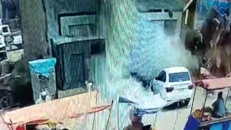 Sewerage line explosion in Sabzi Mandi area, Karachi