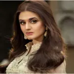 Hira Mani's New Glam Video Takes Social Media by Storm