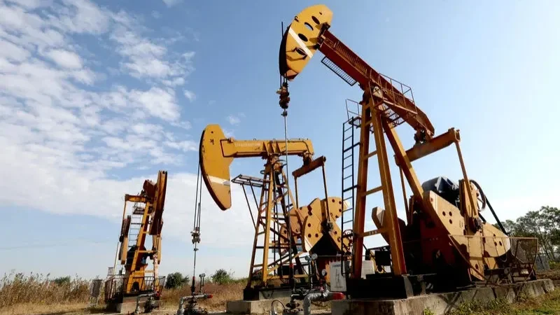 OGDCL starts production from Bobi Deep-1 oil well in Sindh