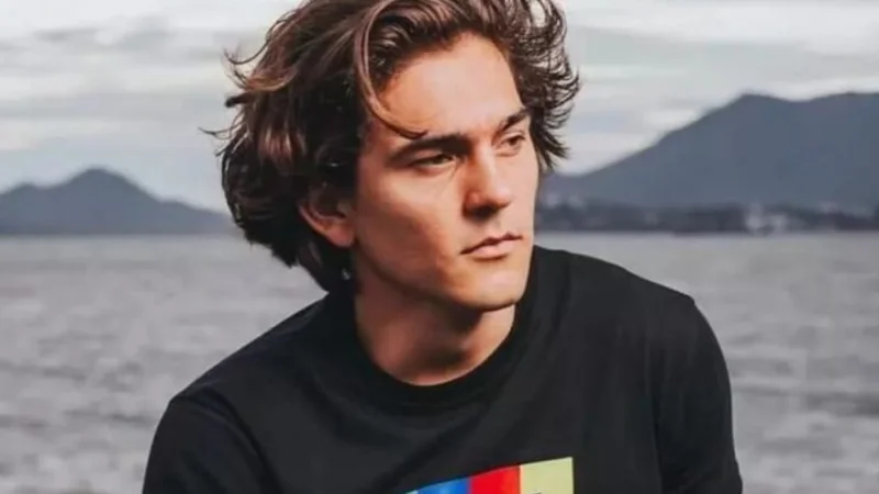 Who Was James Hollcroft? All About 'Como dice el dicho' Actor