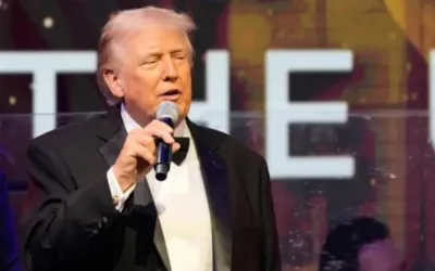 Trump calls for ‘peace on Earth’ at glittering Mar-a-Lago New Year’s Eve bash