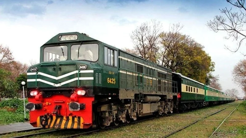 Pakistan Railways unveils new offer for THESE passengers