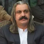 Court issues non-bailable arrest warrant for KP CM