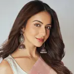 Bollywood Actress Rakul Preet Singh Suffers Severe Back Injury