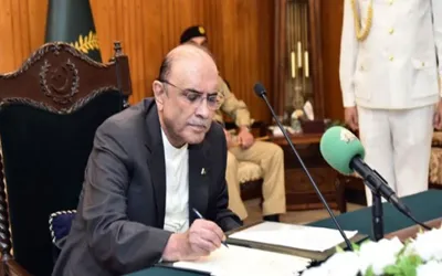 President Zardari gives assent to 26th Constitutional Amendment