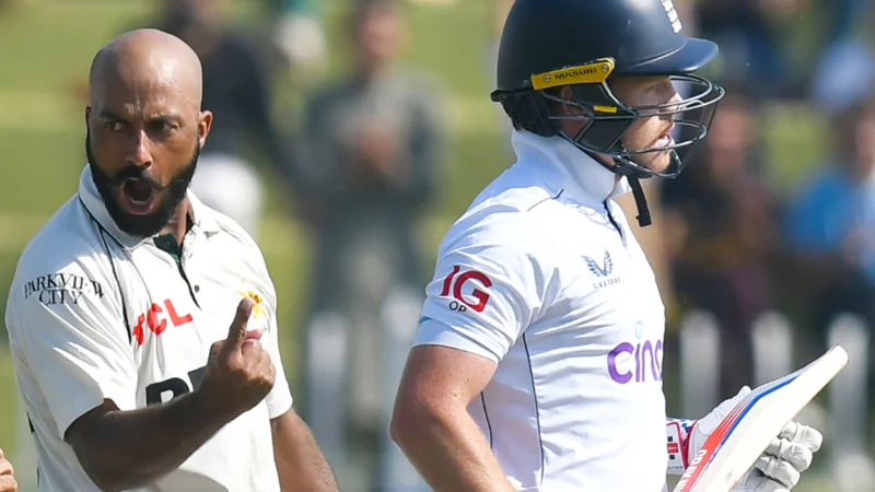 England bowled out for 112, Pakistan needs 36 runs to win