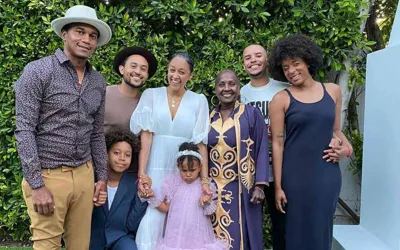 Who are Tia and Tamera Mowry's parents? Details you need to know their family