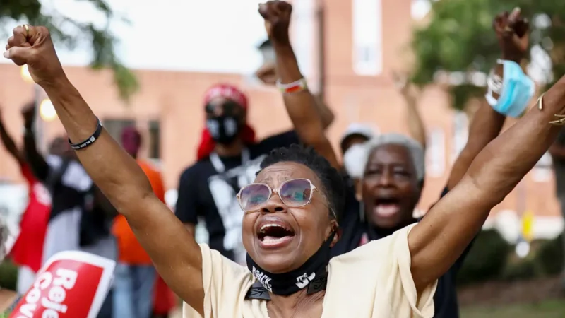 Harris, Obamas and voting rights leaders work to turn out Black voters