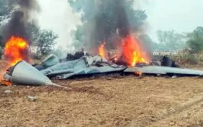 Indian Air force MiG-29 fighter jet crash Video, goes viral