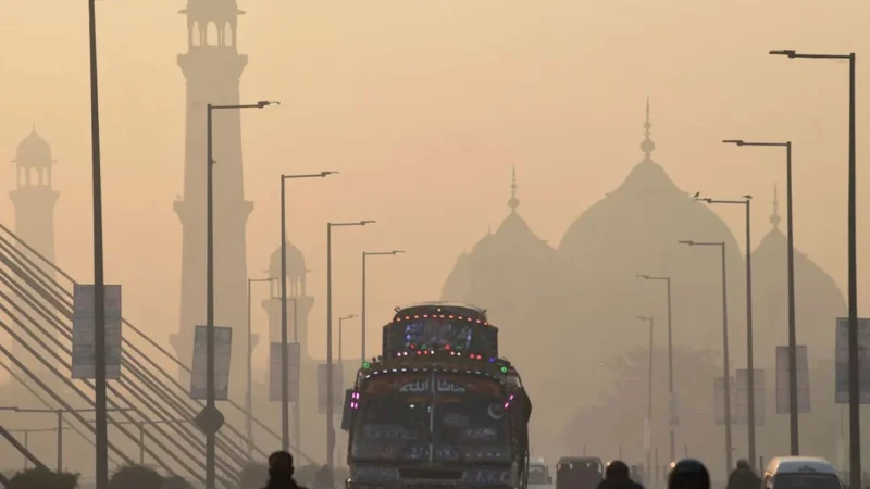 Toxic air posing severe risk to 11M children in Punjab: UNICEF