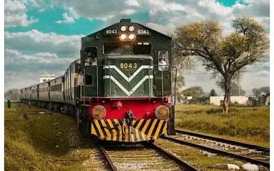 Heavy smog leads to significant delays in train services