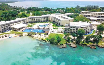 Jamaica’s hidden shores: trapped in paradise