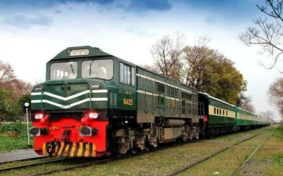 More than 41 million people traveled by train in Pakistan