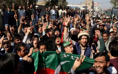 PTI founder forms coordination committee for Nov 24 protest