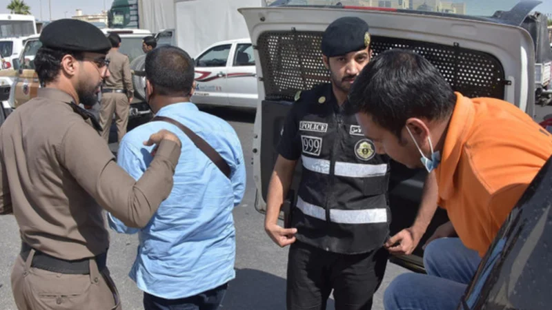 Saudi Arabia arrests 16,696 illegals in one week