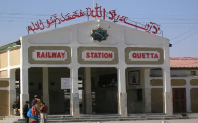 Over 1,000 passengers stuck in Quetta amid railway staff protest