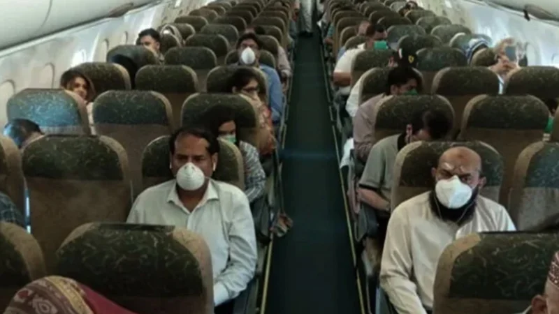 Plane carrying 318 stranded Pakistanis in Syria lands in Islamabad