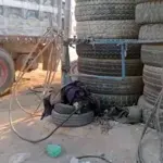 Man dies as dumper tyre burst in Karachi at Puncture shop