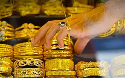 Pakistan gold prices surge to historic peak